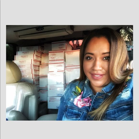 Hello I’m Arianna but my friends call me A… - Picture 14 of 16